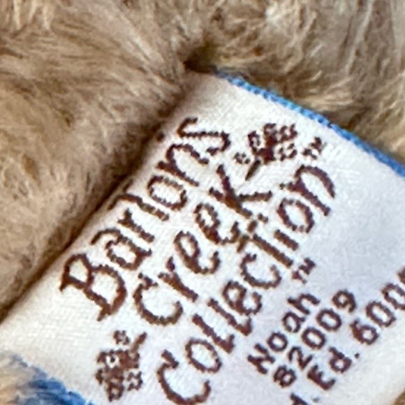 Gund Jointed Teddy Bear 1983 Vintage Collectors Classics  Vintage Collection‎ Edition Gund Barton\'s Creek Brown and Red Stuffed Teddy Bear
